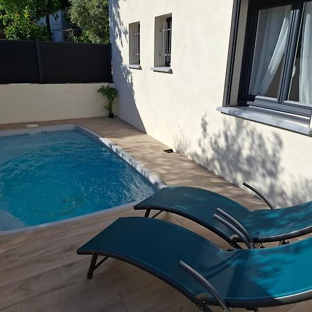 Lou Mazet Villa Uchaud Exteriör bild
